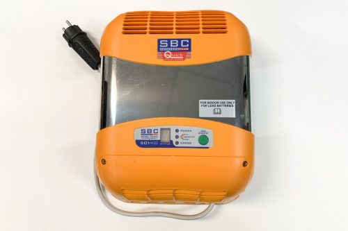 Quick SBC Advanced Plus 501FR battery chargers 12V/45A 3 kimenet Akkumulátortöltő